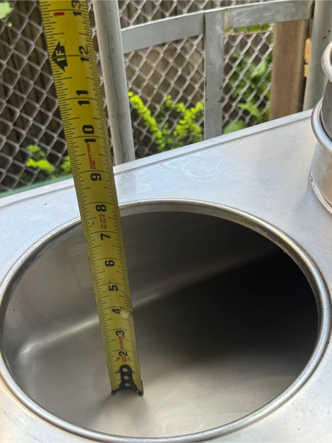 Qualite Dual Food Warmer with cover and  2 inserts - photo 4