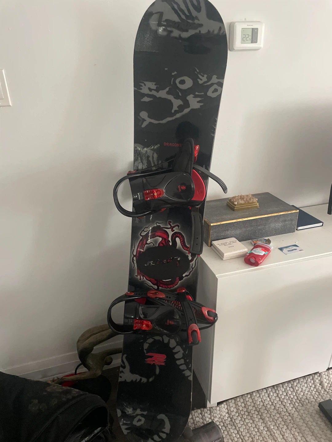 Sims Dragon Snowboard with Bindings
