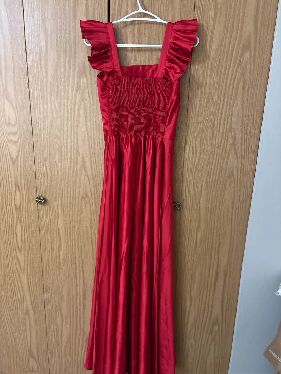 Red ruffled midi dress - photo 3