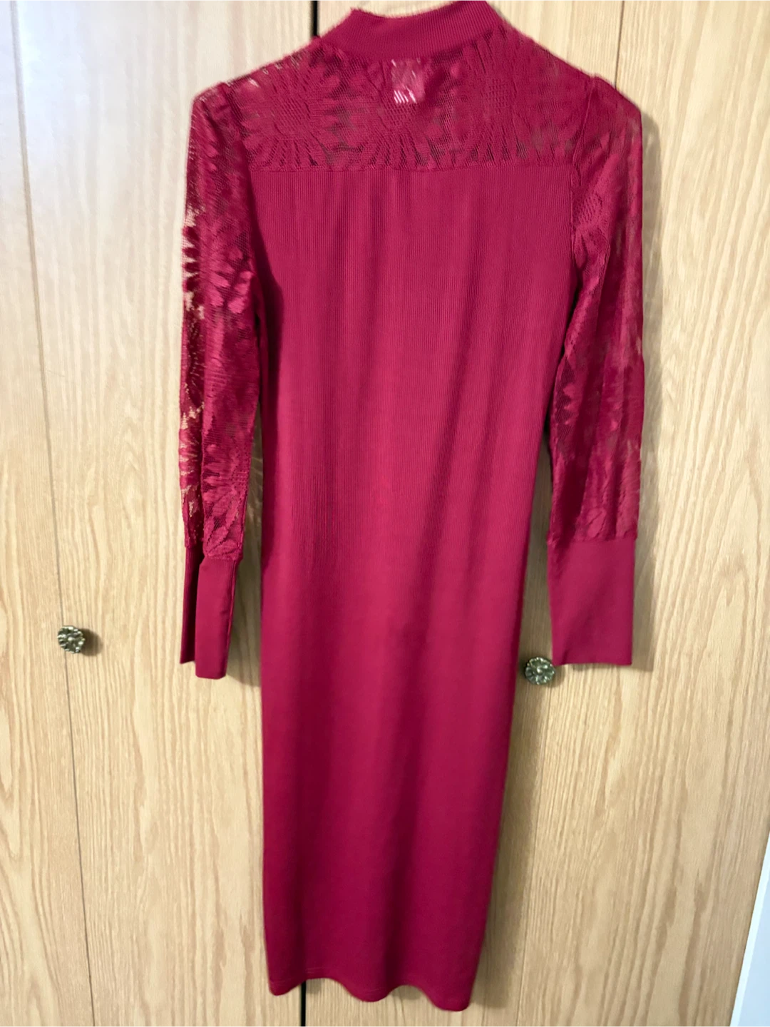 Magenta Mock Neck Lace Sleeve Dress - photo 2