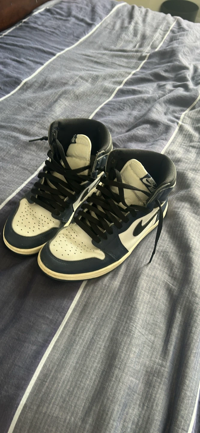 Nike Air Jordan 1 High Obsidian