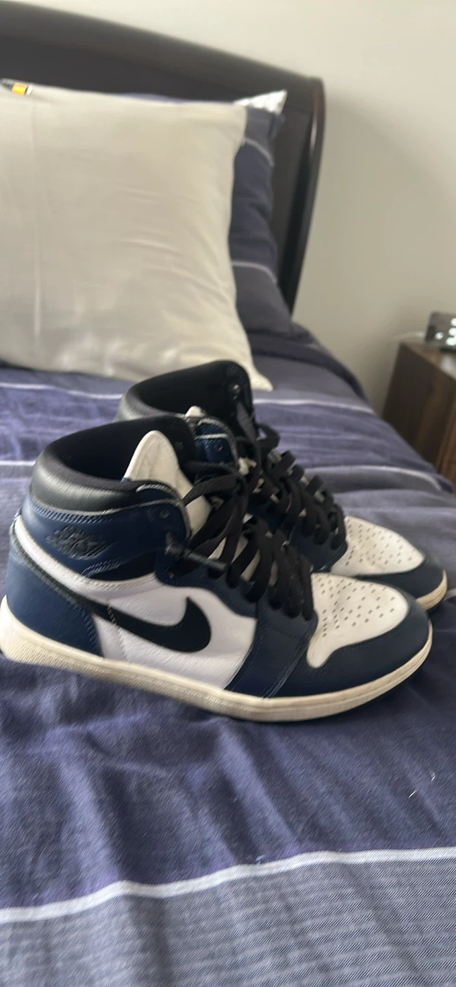 Nike Air Jordan 1 High Obsidian - photo 2