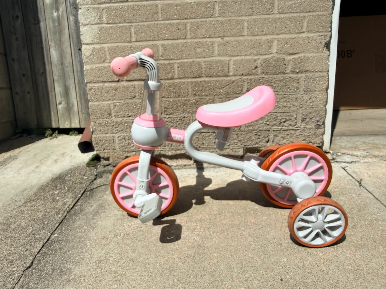 BRAND NEW: XJD Toddler Tricycle Pink