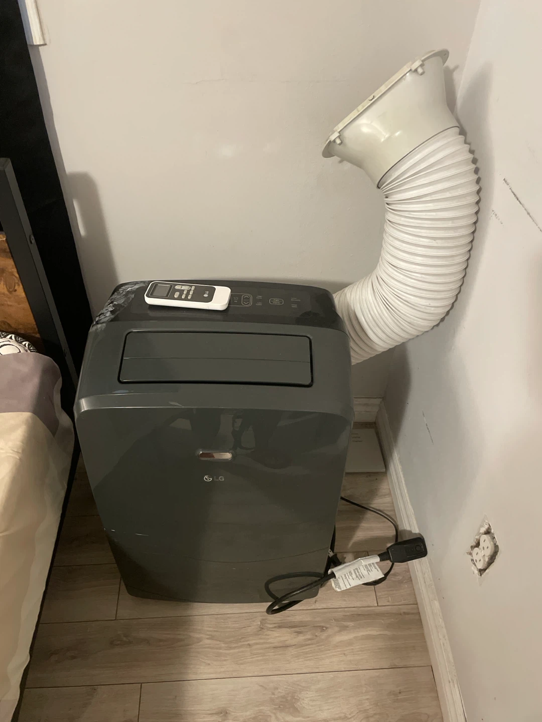 LG Portable Air Conditioner
