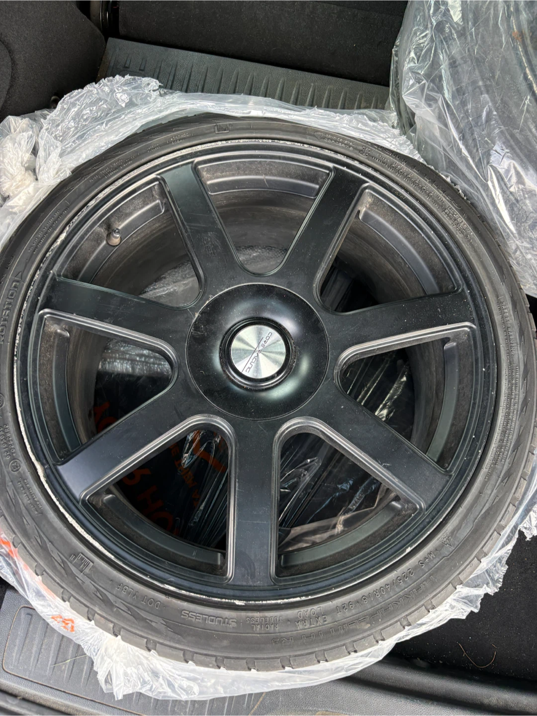 Core Racing 18-inch Alloy Wheels