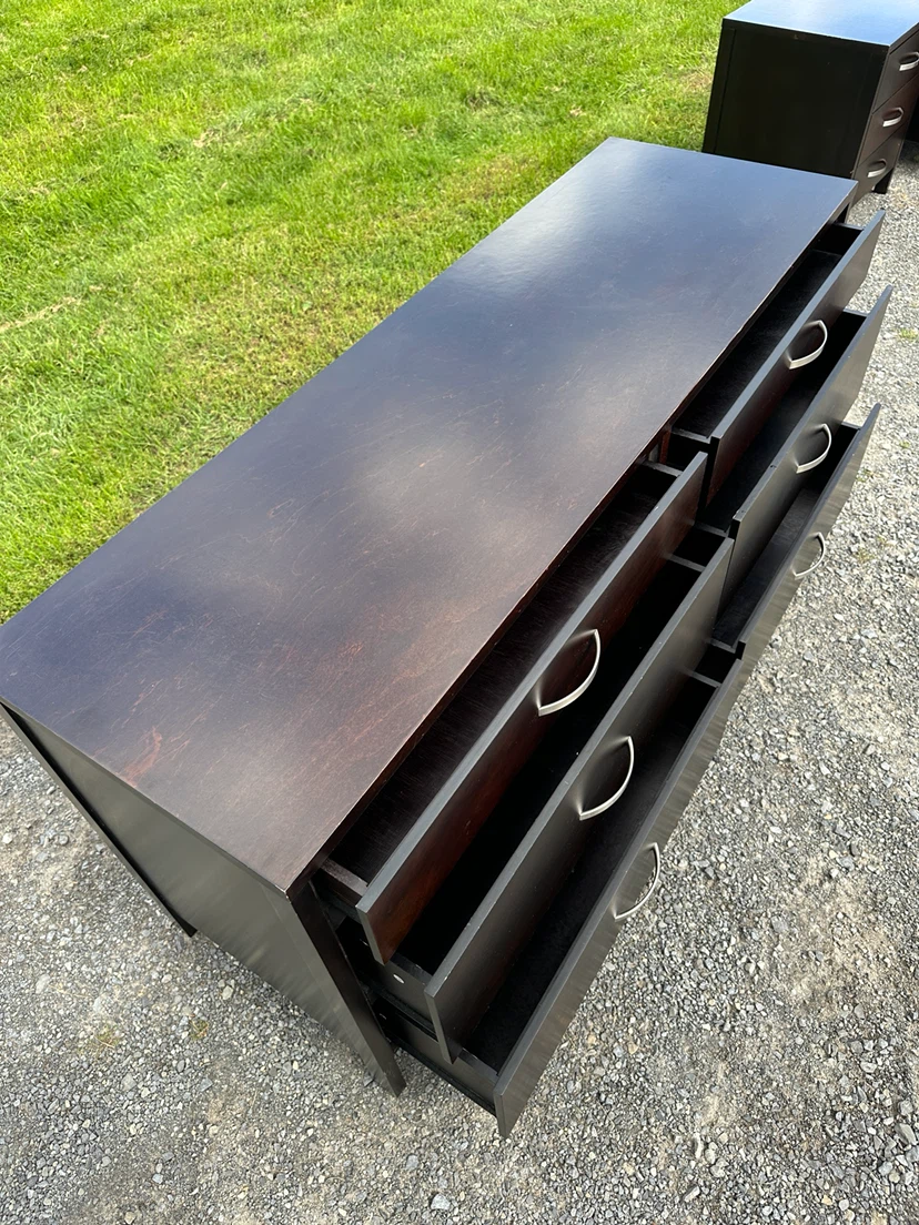 Beautiful Modern Expresso Dresser (CAN DELIVER) - photo 5