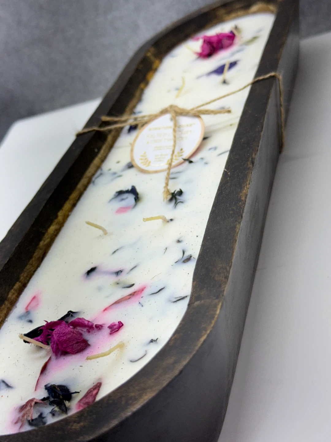 Kirkton House Salted Orchid & Driftwood Dough Bowl Candle - photo 3