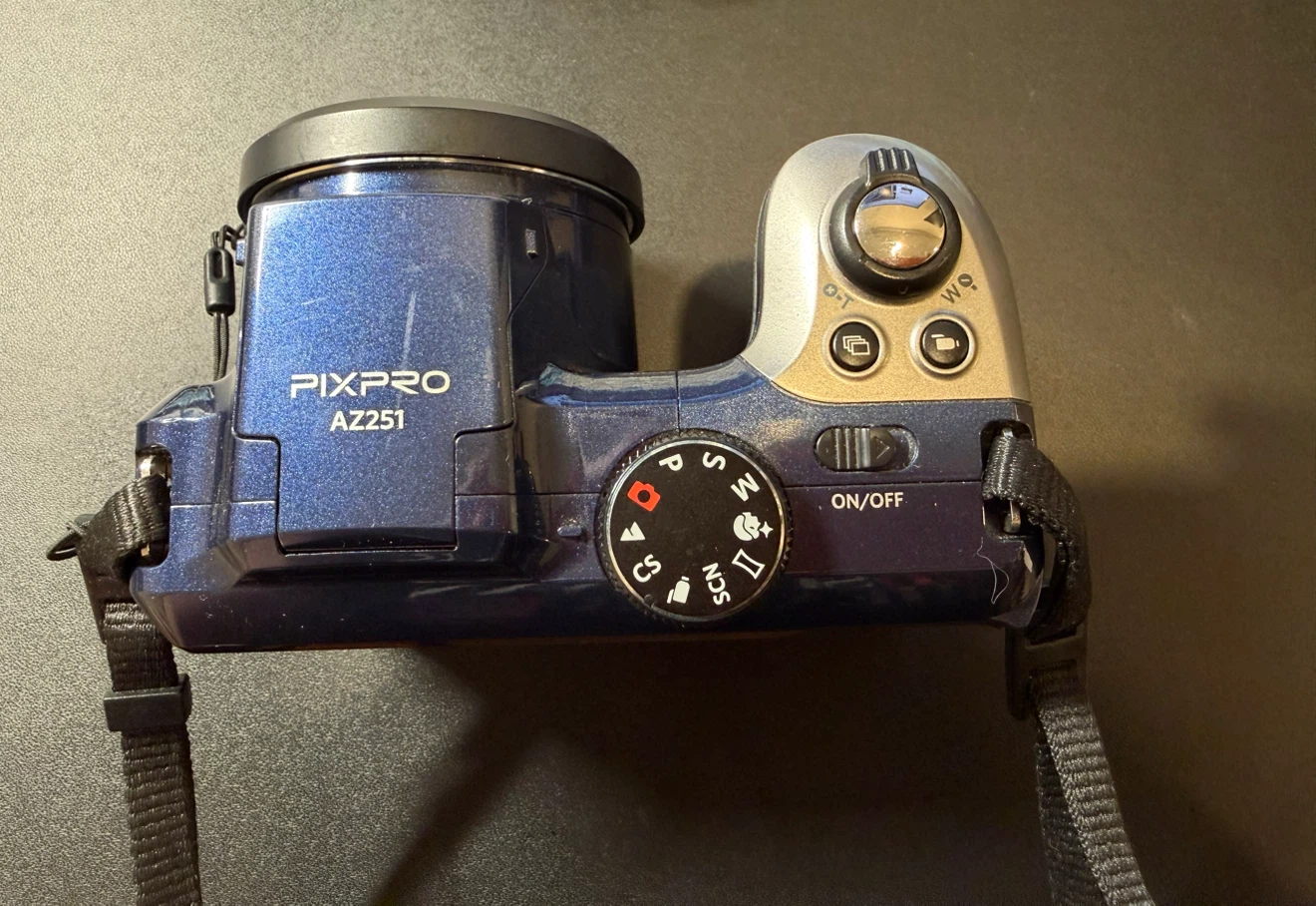 Kodak PIXPRO AZ251 Digital Camera - photo 4