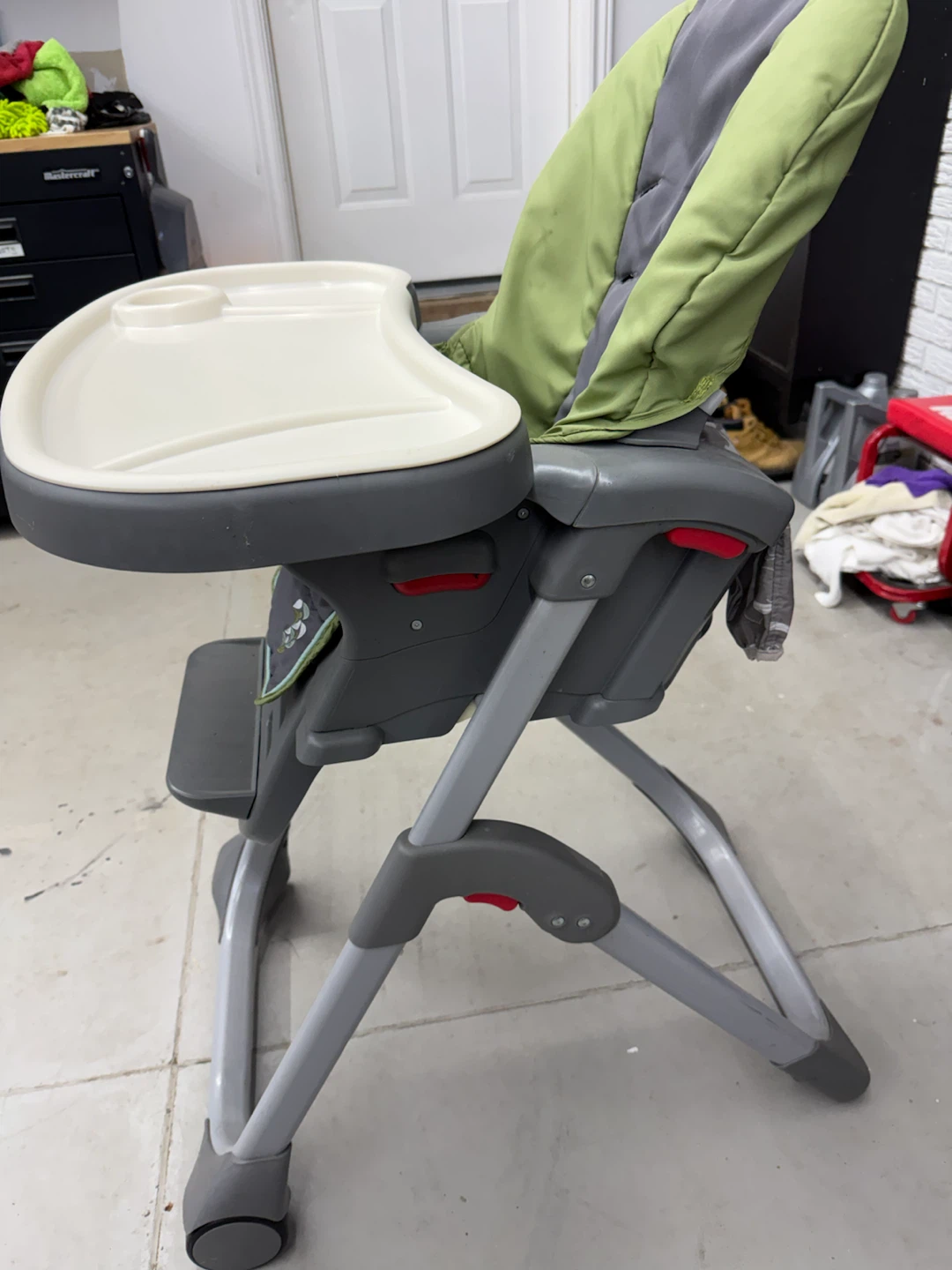 Adjustable Baby High Chair $25 - photo 2