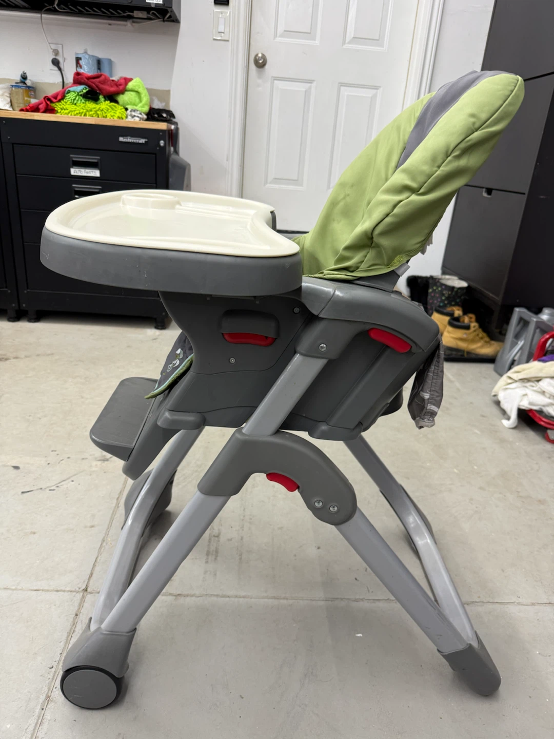 Adjustable Baby High Chair $25 - photo 3