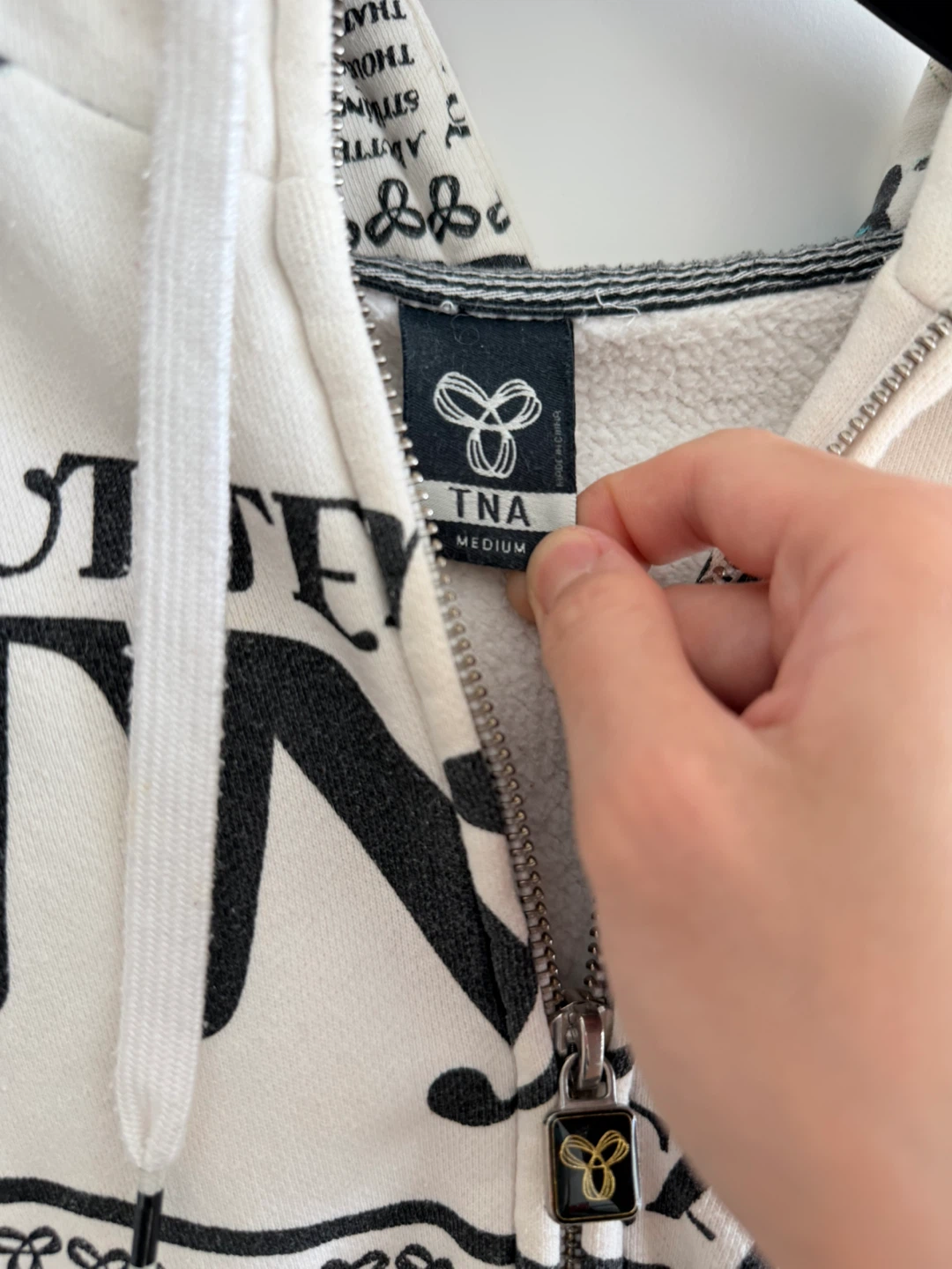 Limited Edition TNA Butterfly Effect Full-Zip Hoodie - photo 2