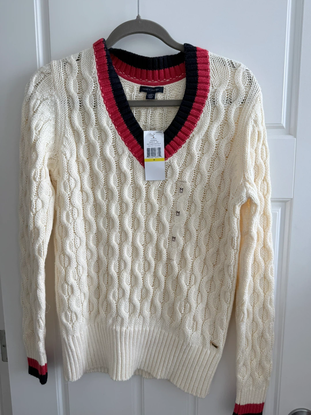 Tommy Hilfiger Women's Cable Knit Sweater