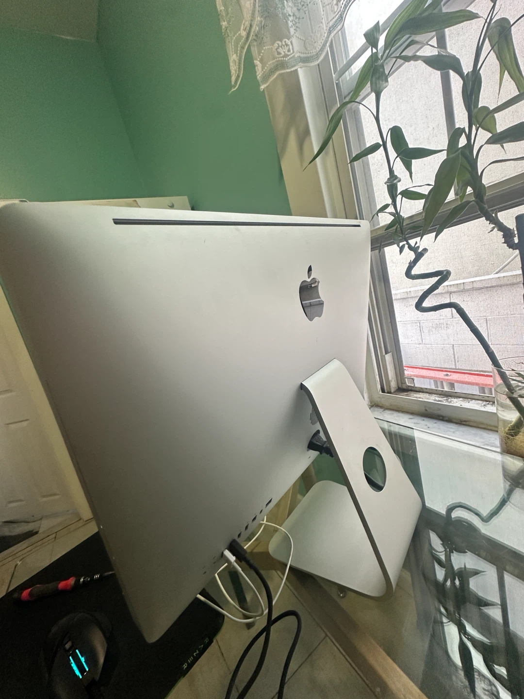 Apple iMac 21.5-inch with 20GB RAM and 480GB SSD - photo 2