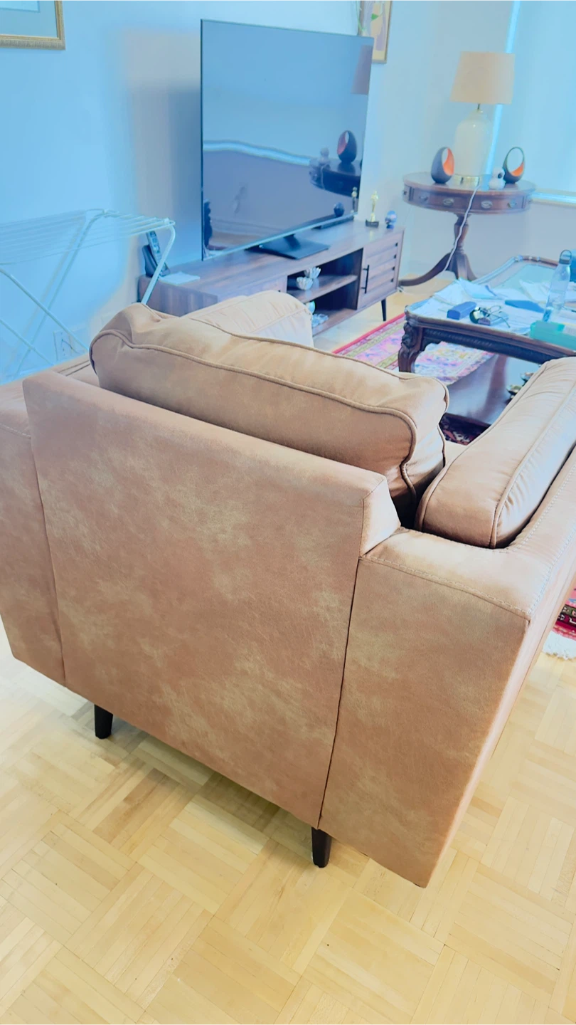 3-Seater Sofa and a love seat - photo 5