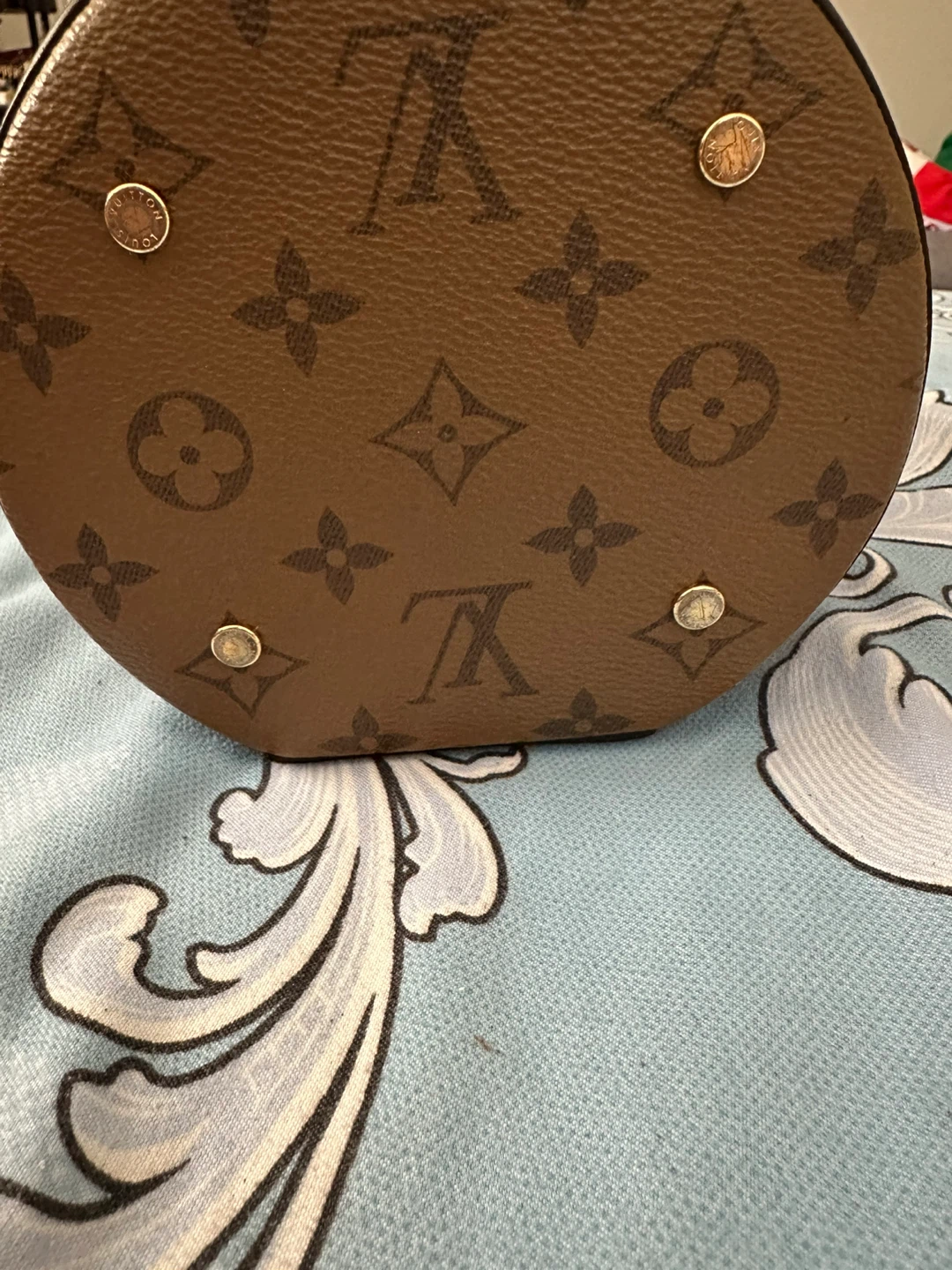 Louis Vuitton Cannes Handbag - photo 3