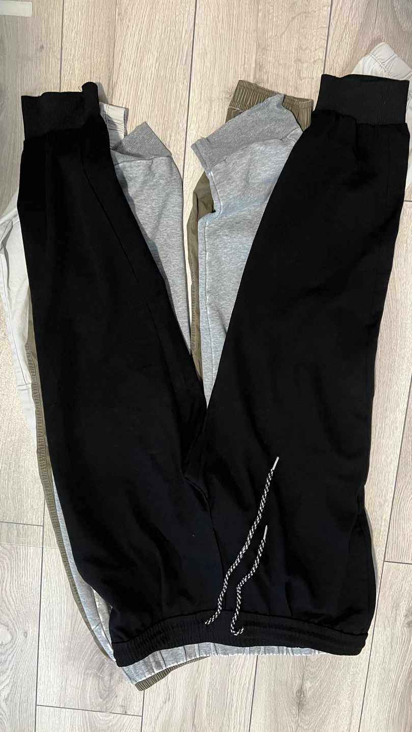 4 Pairs, Assorted Men's Pants/Joggers Bundle - photo 3