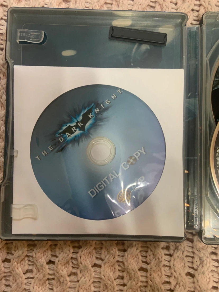 The Dark Knight Blu-ray Steelbook - photo 5