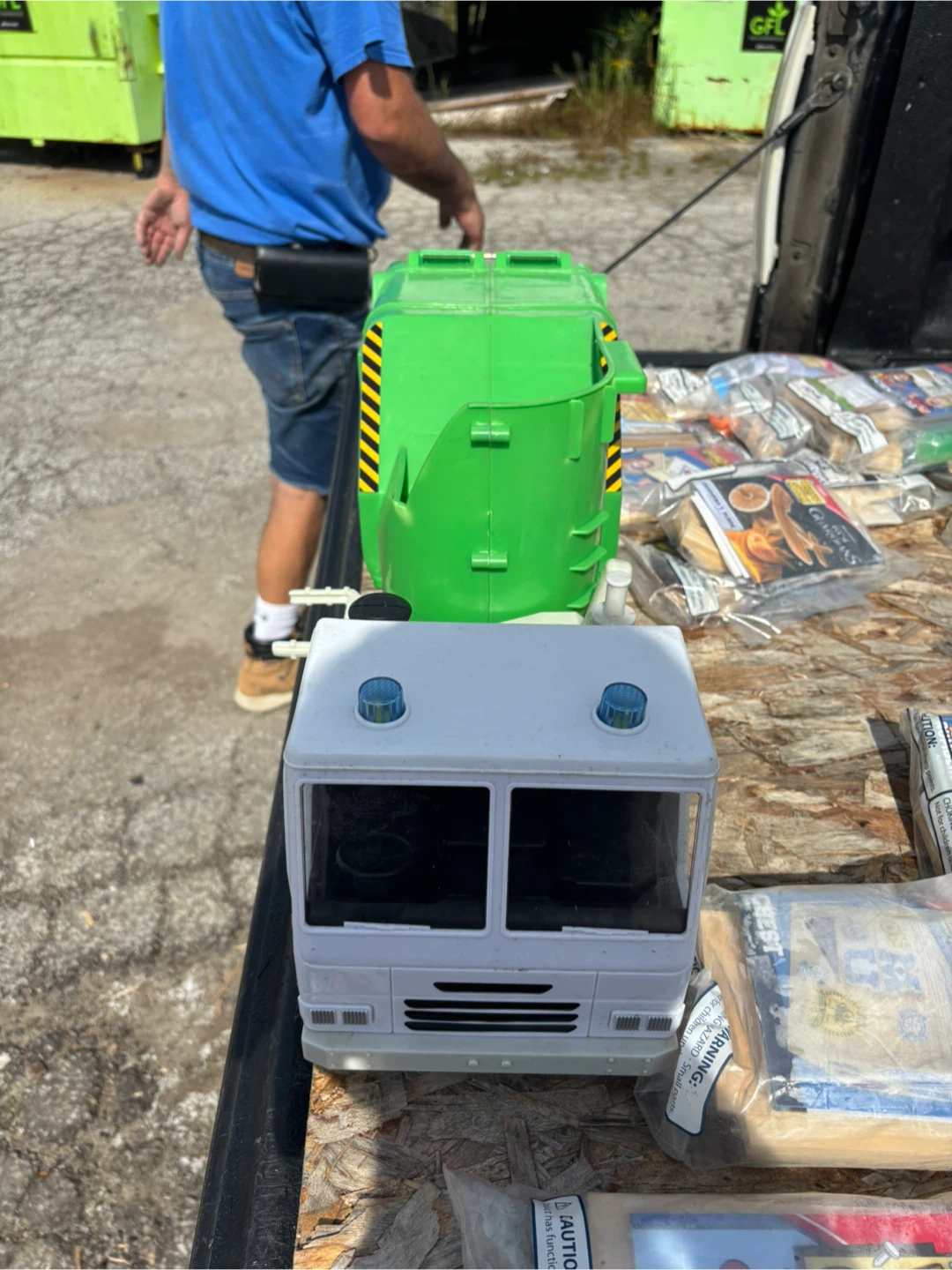 Tonka Toy Recycling Truck