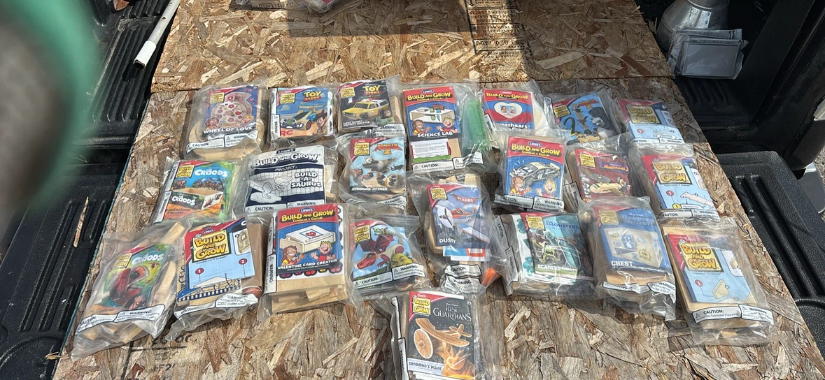 Lot of 22 Lowe's Build and Grow Wooden Craft Kits