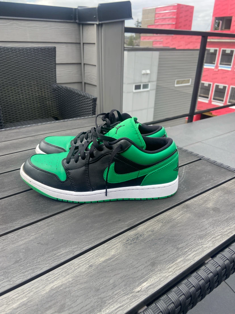 Air Jordan 1 Low Pine Green Size 11
