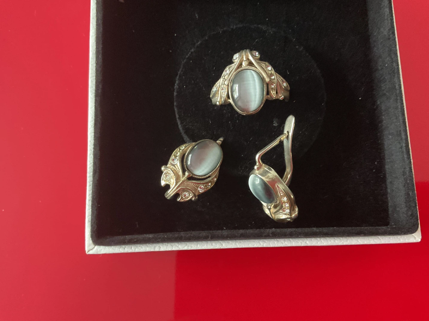 Vintage Style Ring and Earrings Set - photo 2