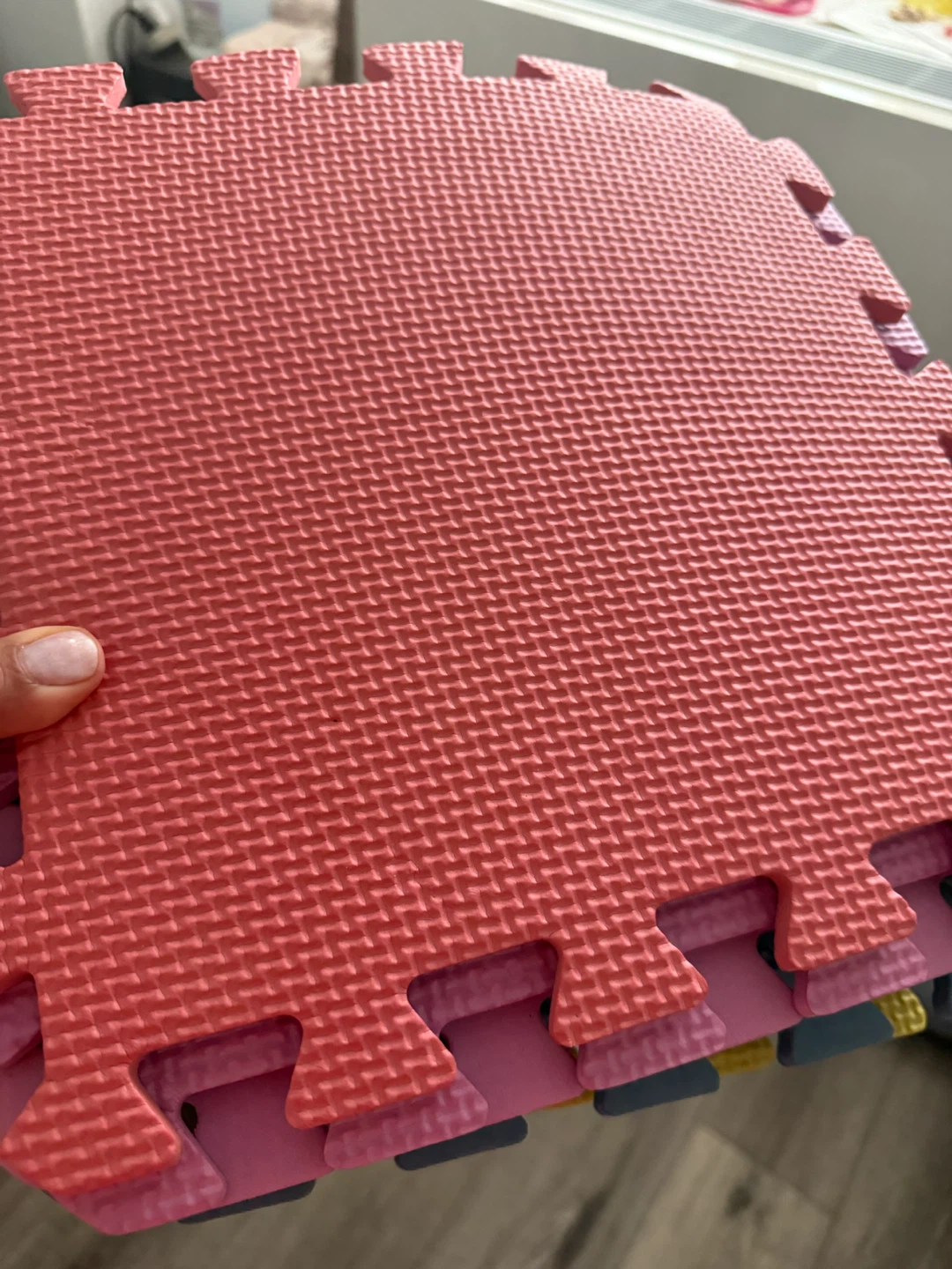 Set of multi-coloured foam play mats - photo 2