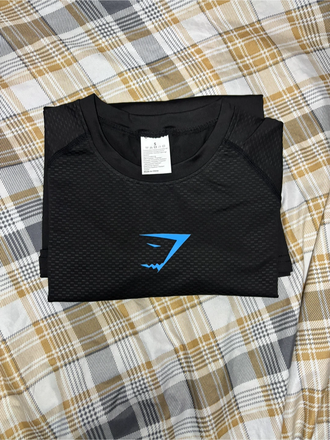 Gymshark Onyx 5.0 Seamless Long Sleeve Shirt (Small, Black/Blue)