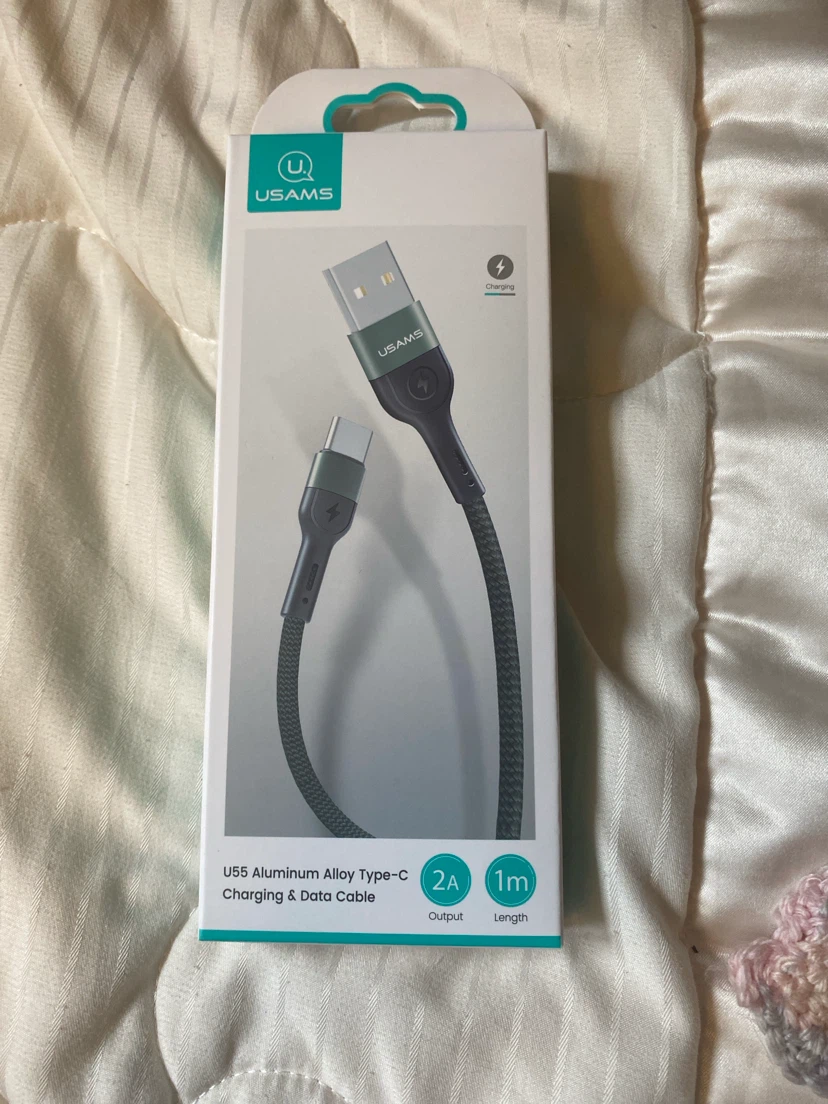 Type C brand new charger with box *18 in stock*