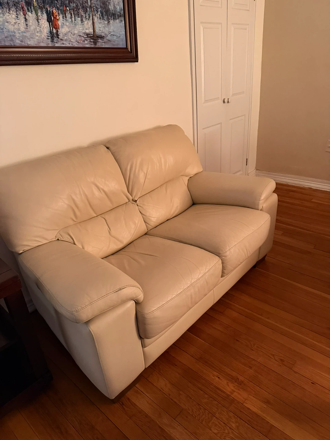Cream Leather Sofa Set - photo 2