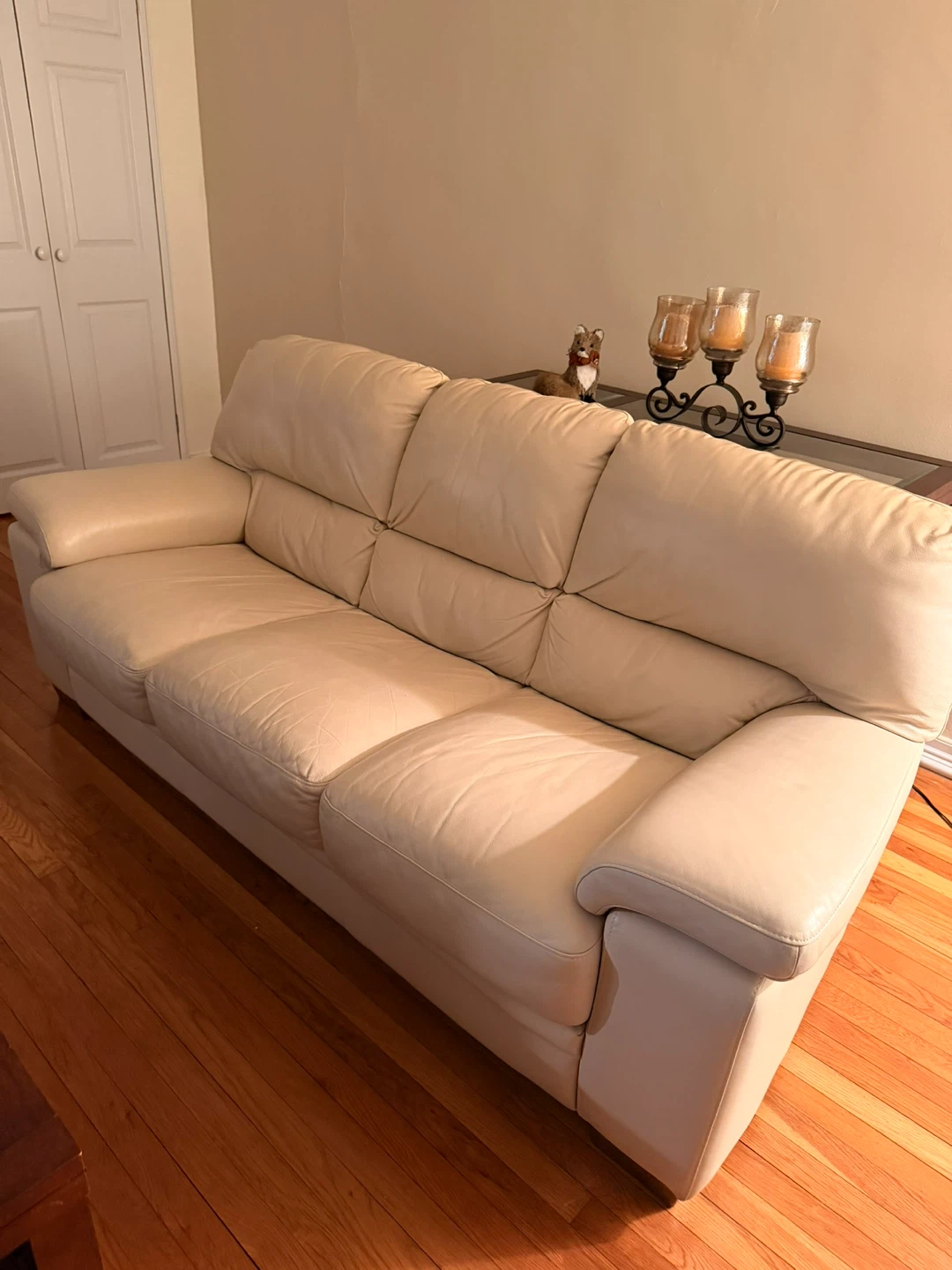 Cream Leather Sofa Set
