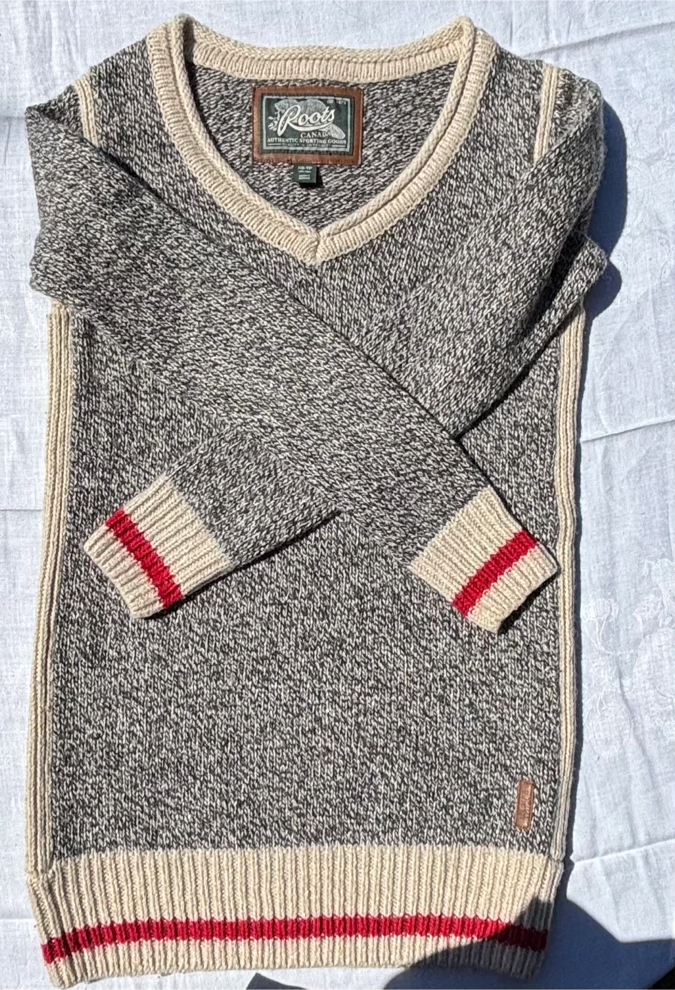 Roots grey marled V-Neck Knit Sweater - Size XS