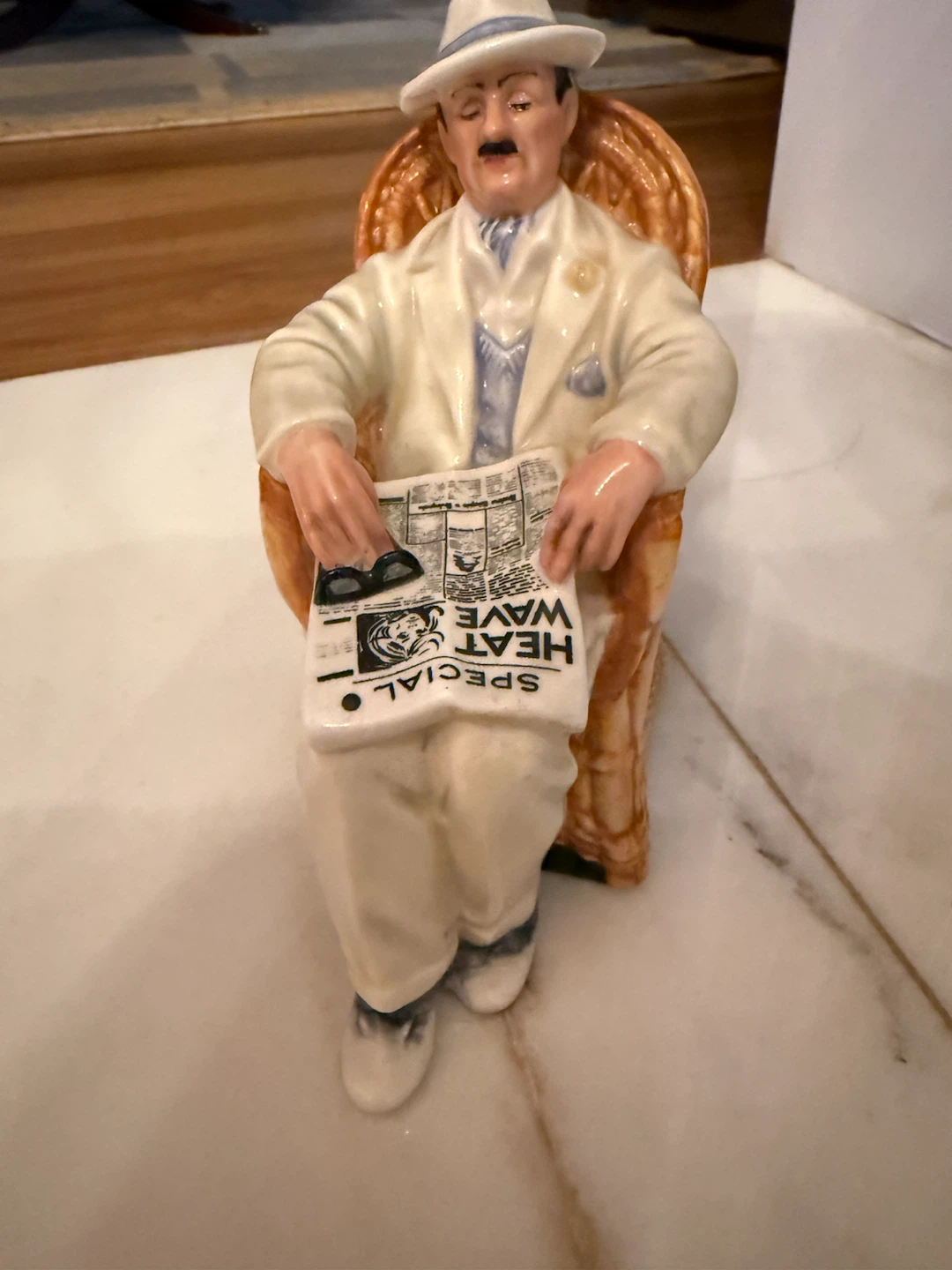 Royal Doulton Taking Things Easy Figurine HN 2680
