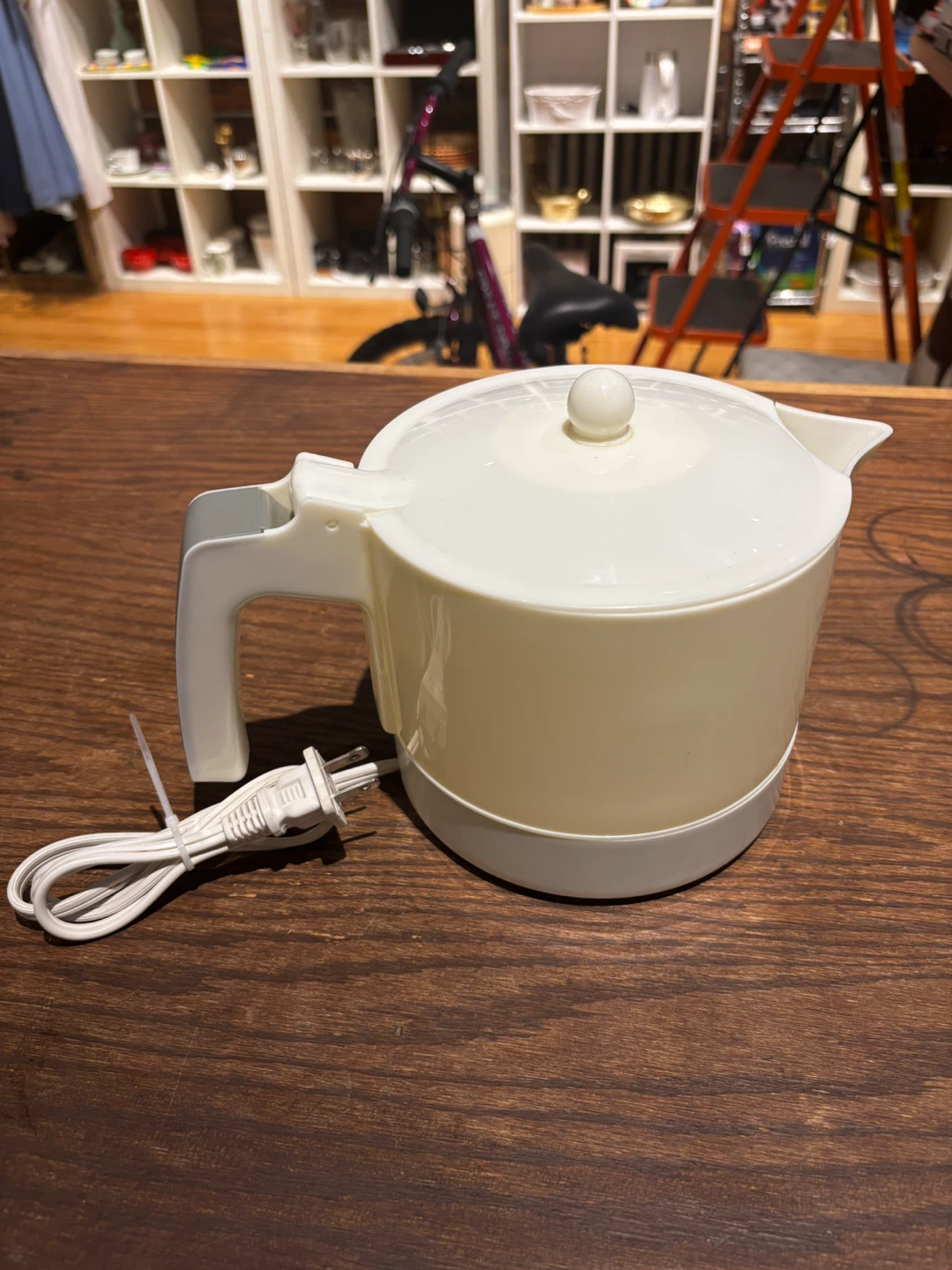 Kitchen Gourmet Electric Kettle