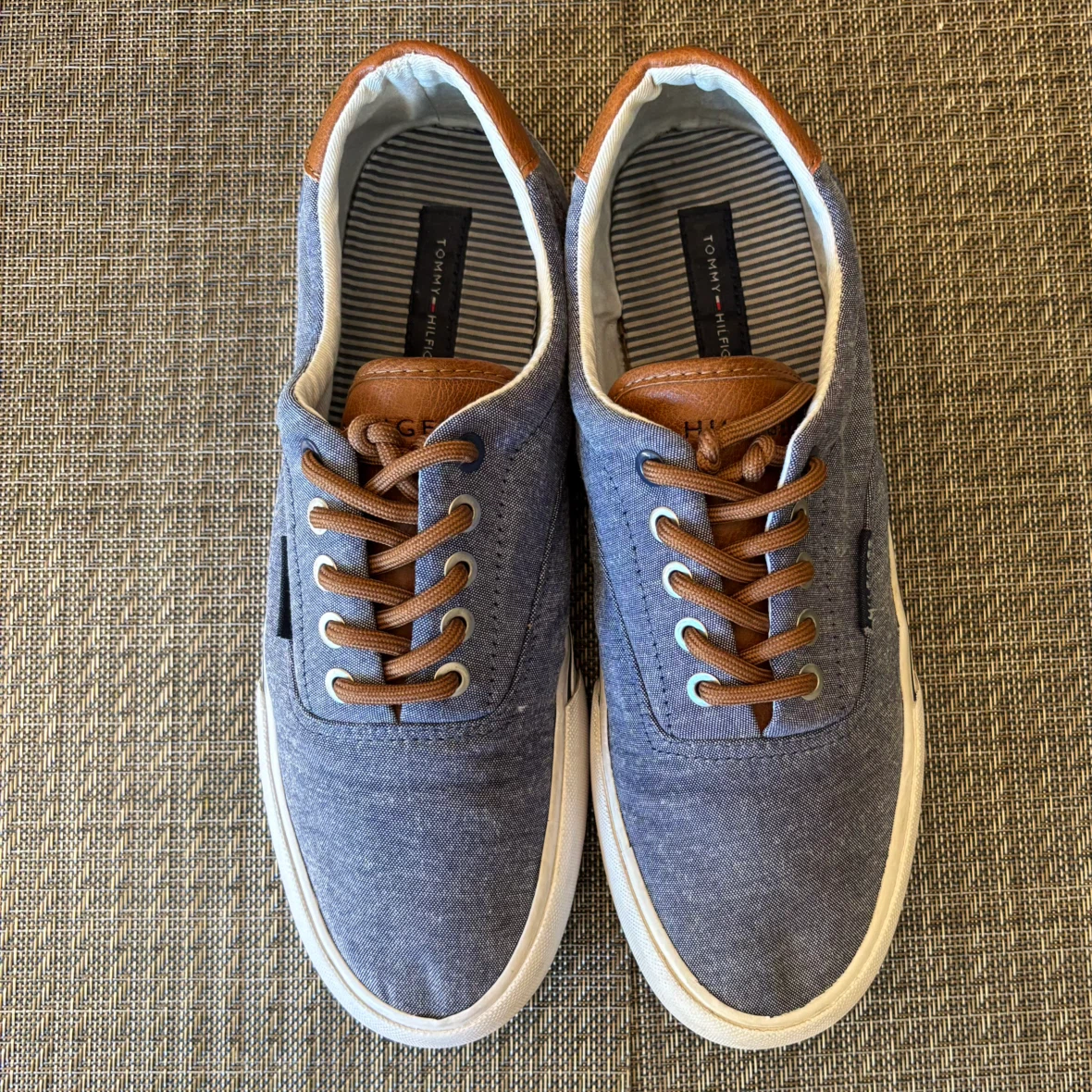 Tommy Hilfiger size 8 men’s Blue Sneakers - photo 5