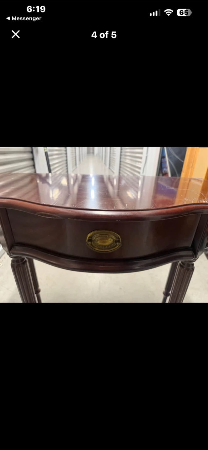 🍷 Vintage Bombay Company Demilune Console Table - photo 4