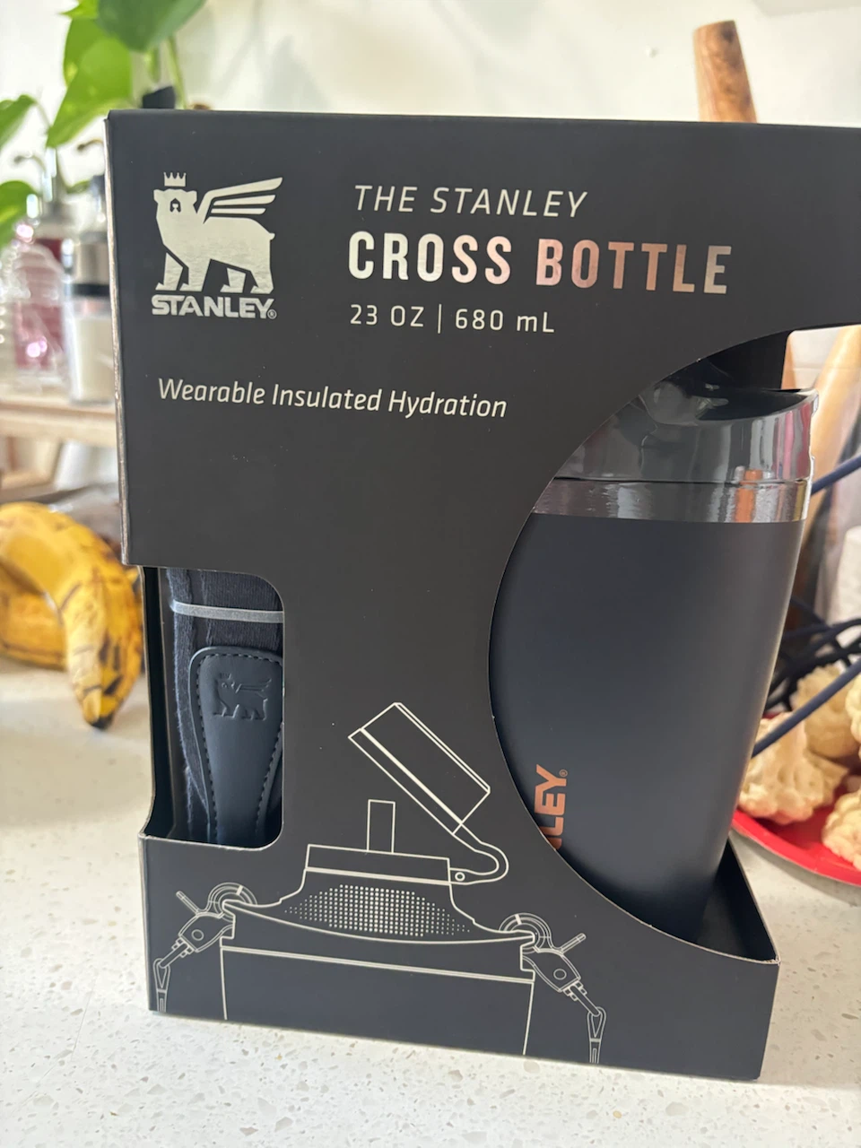 Stanley Cross Bottle 680ml