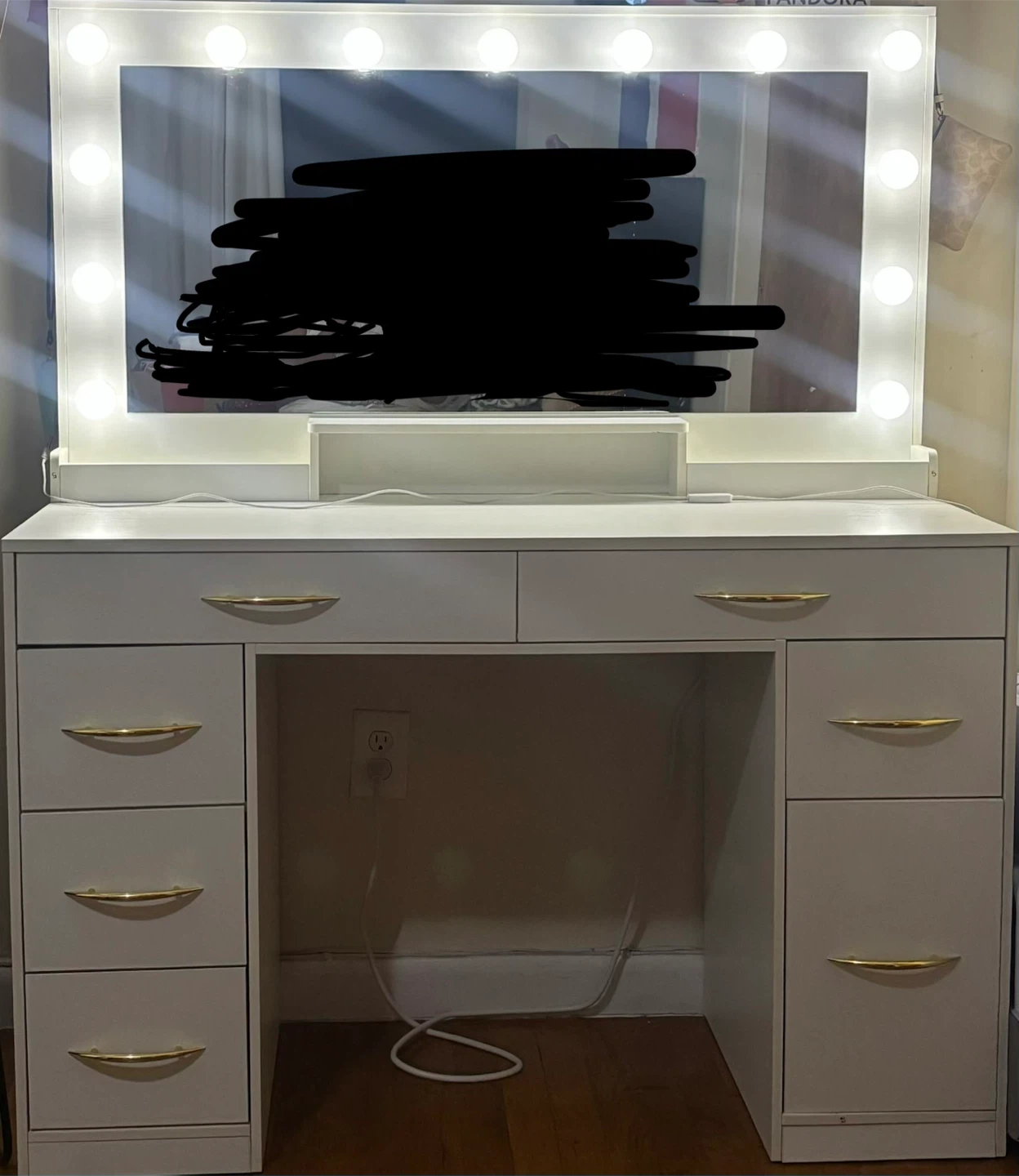 White Vanity Desk with Lighted Mirror