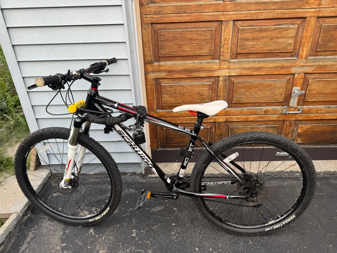 Schwinn Rocket Mountain Bike