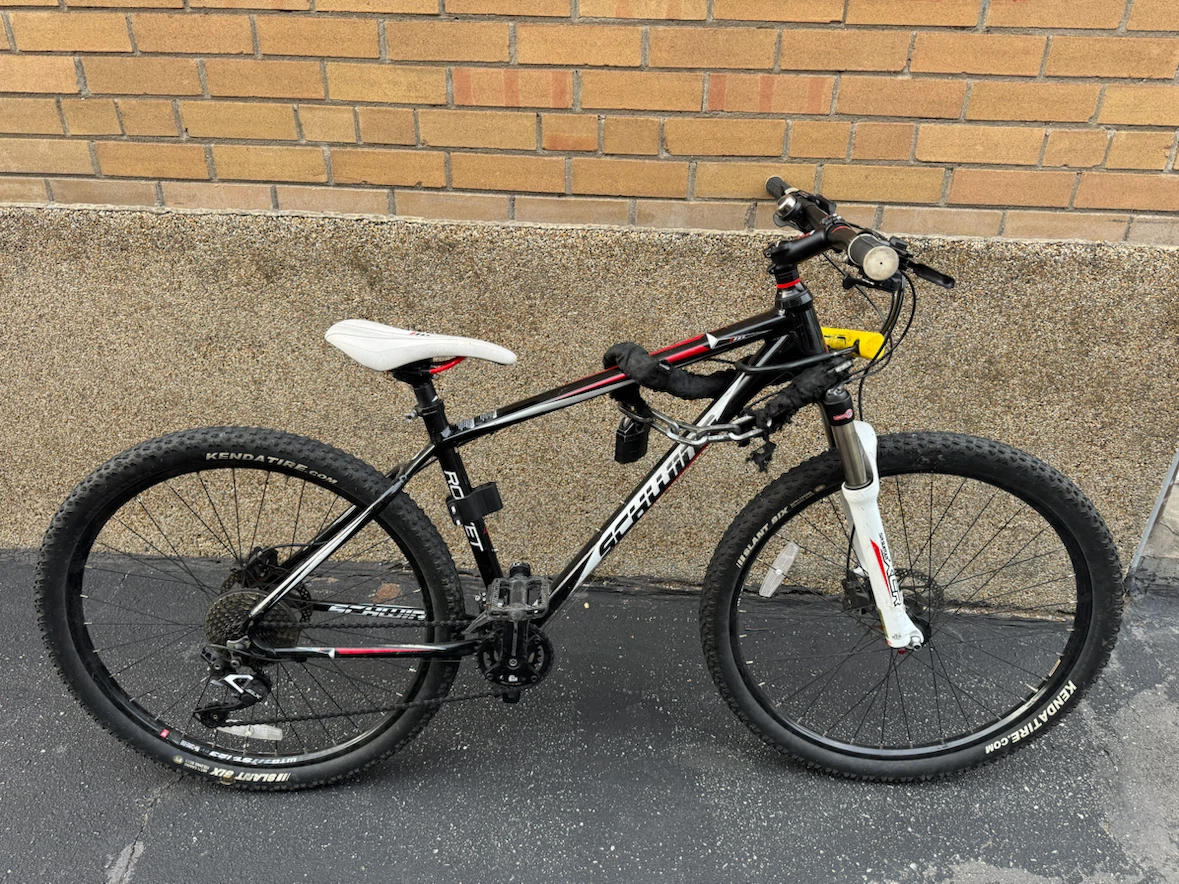Schwinn Rocket Mountain Bike - photo 2