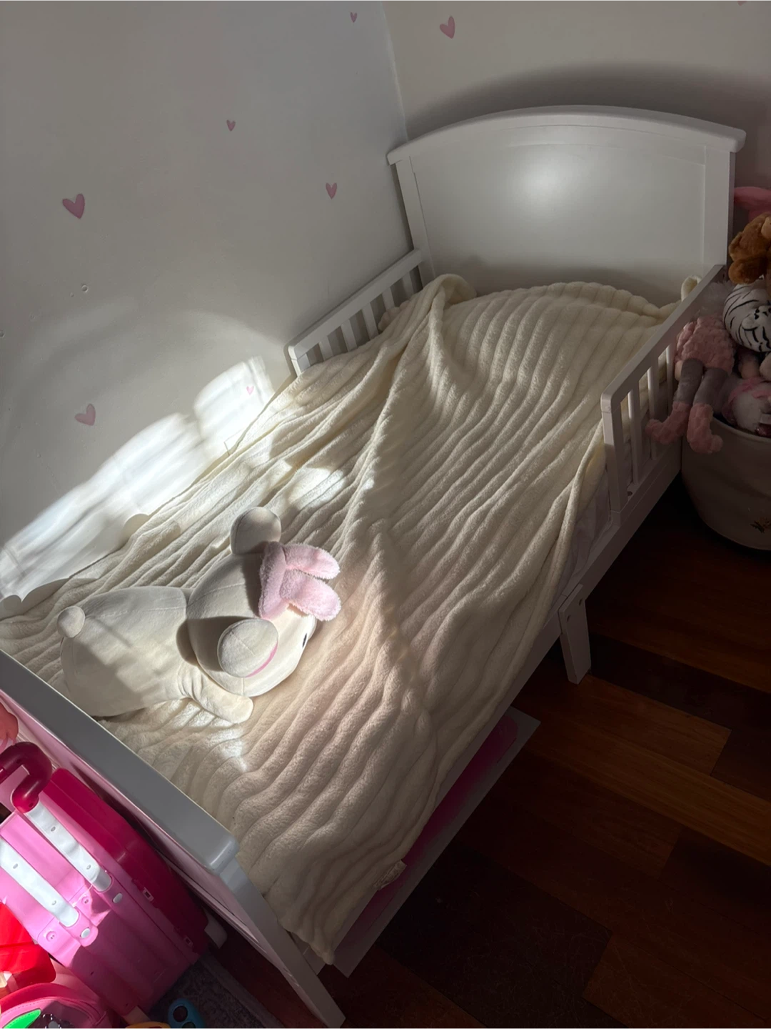 White Wooden Toddler Bed