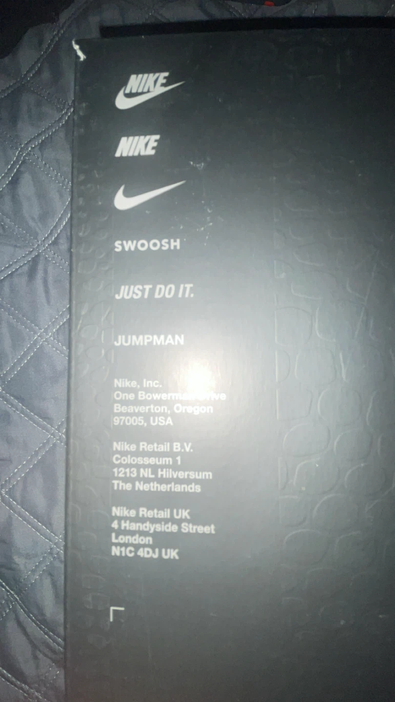 Nike Kobe Basketball Shoes - photo 2
