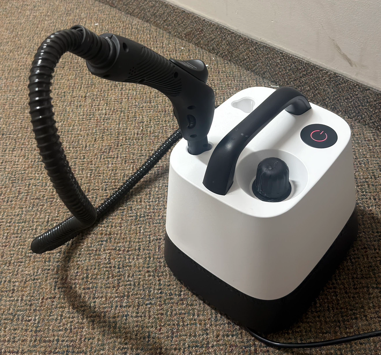 WIRQO WIR-068 1500W Multi-Use Steam Cleaner w/ Attachments - photo 2