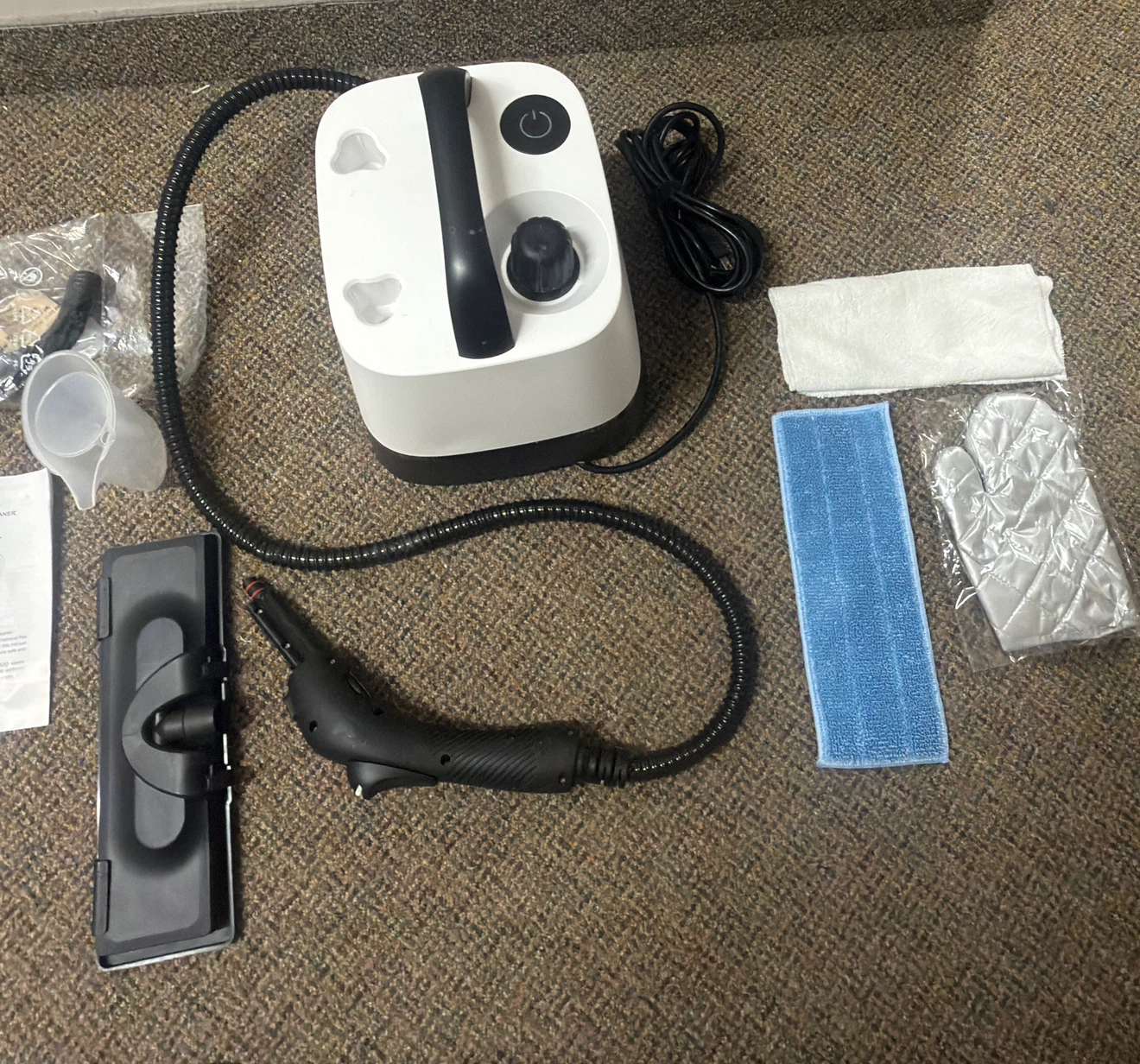 WIRQO WIR-068 1500W Multi-Use Steam Cleaner w/ Attachments - photo 3