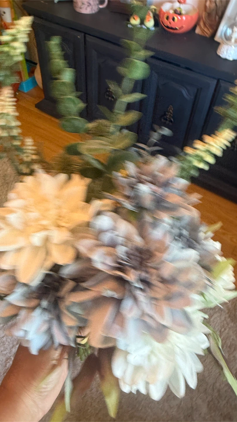 Artificial Floral Bouquet - photo 3