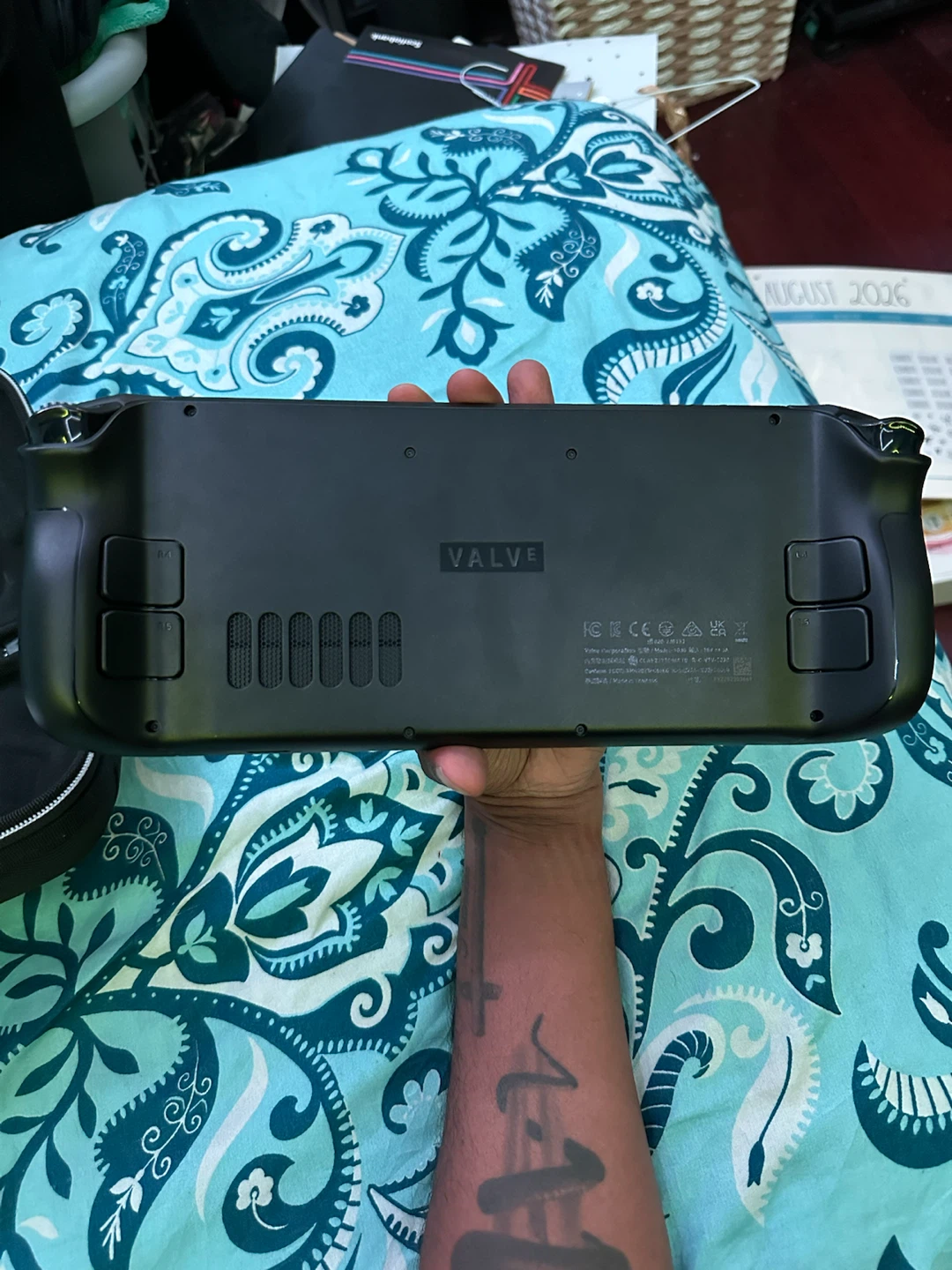 Steam Deck OLED 1TB – Like New / Barely - photo 3