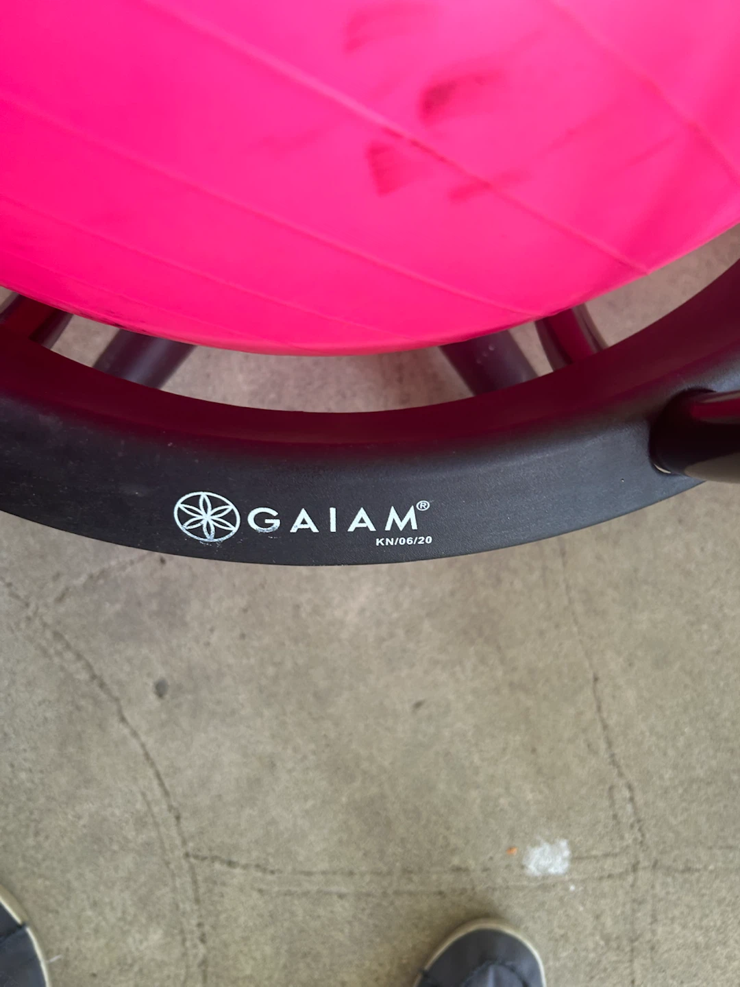 Gaiam Pink Balance Ball Chair - photo 2