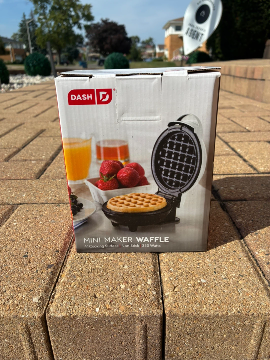 Dash Mini Waffle Maker
