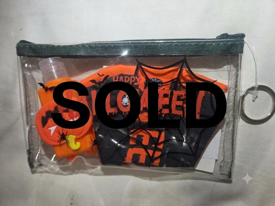 4x Brand New Halloween Cotton Face Mask & Sanitizer Pouch Sets - photo 3