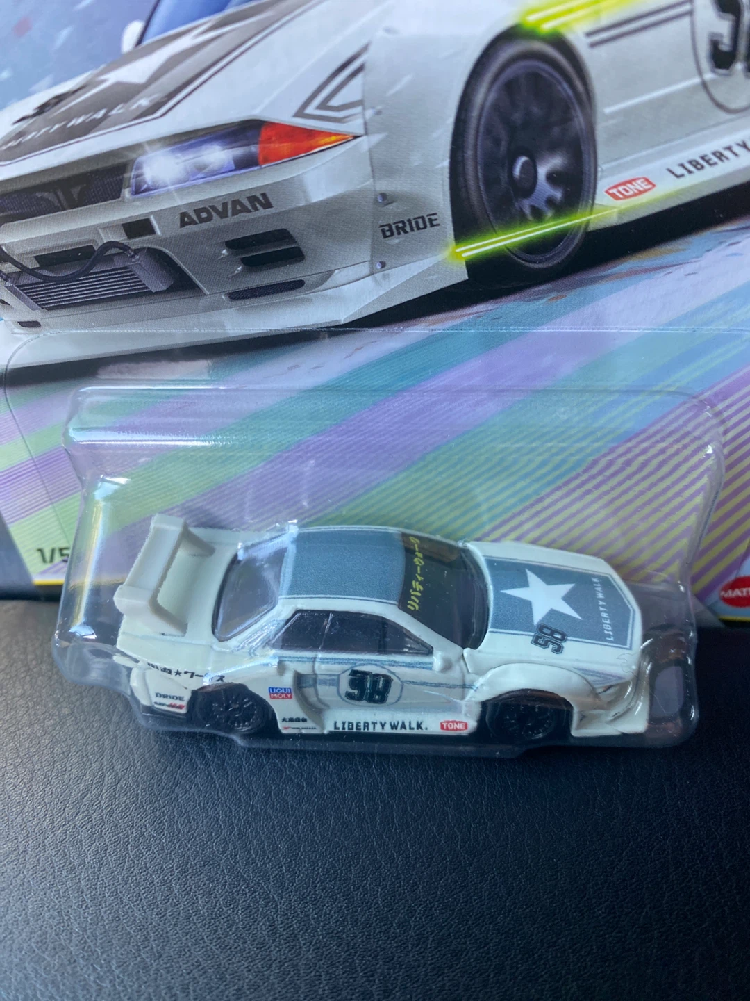 Hot Wheels Premium LB-Kaido Works Nissan R32 Skyline GT-R - photo 2