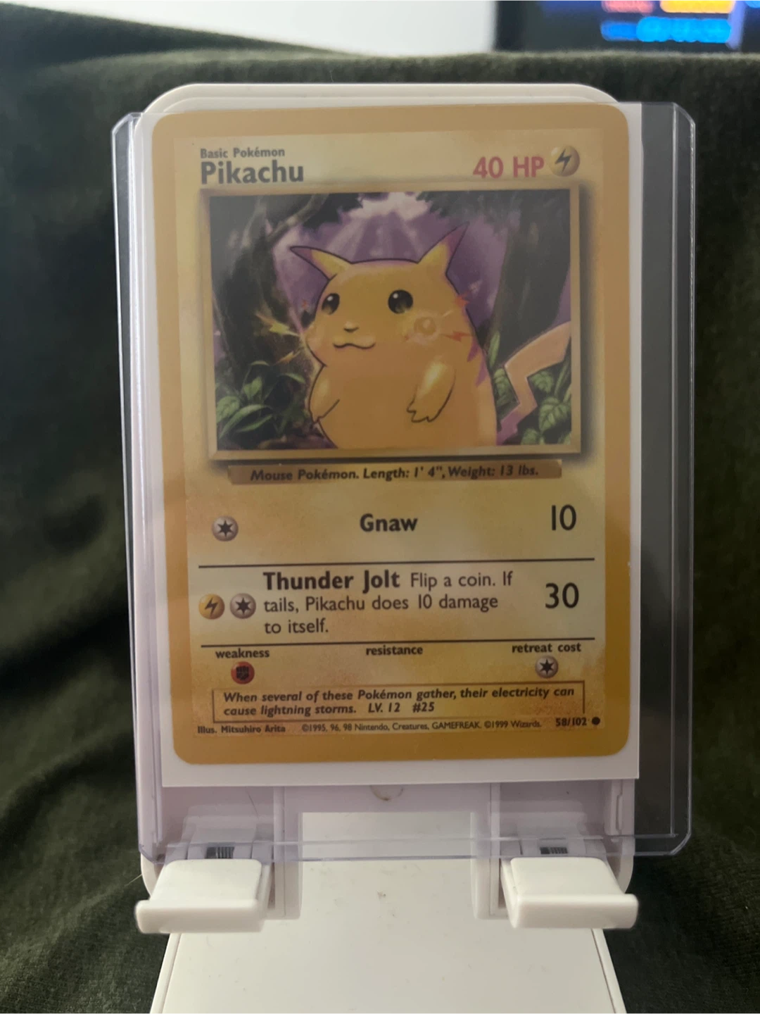 Pikachu Base Set Trading Card 58/102 - photo 5